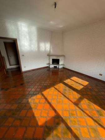 Foto Trilocale in affitto a Villarbasse