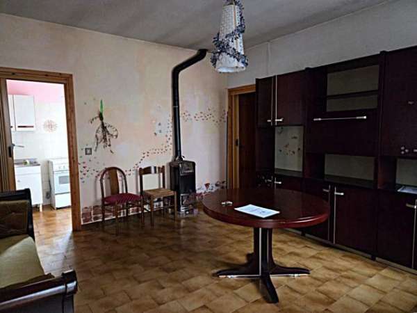 Foto Trilocale in affitto a Zocca