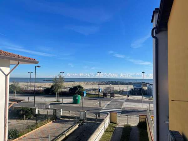 Foto TRILOCALE LUNGO MARE PORTO GARIBALDI