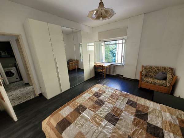 Foto Trilocale MM corvetto ripamonti riscald central aria cond.x studenti lavoratori