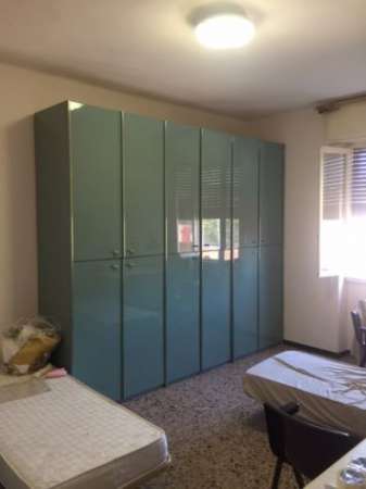 Foto trilocale per studenti via Taegio 10