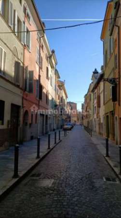 Foto TRILOCALE x STUDENTI e STUDENTESSE, zona oltretorrente