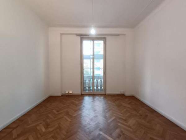 Foto TRILOCALE ZONA MM1 BANDE NERE