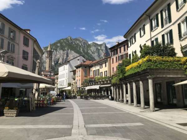 Foto Trilocale90mq zona  Lecco con cantina e balcone