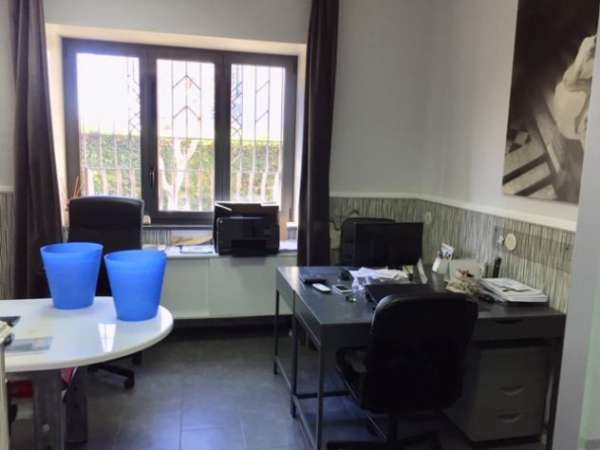 Foto Uffici zona centro San Sebastiano al Vresuvio