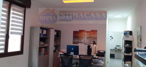 Foto Ufficio - Casoria . Rif.: uffici fitto