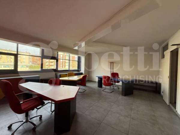 Foto Ufficio - Erba . Rif.: Cod. rif 3279010ACU