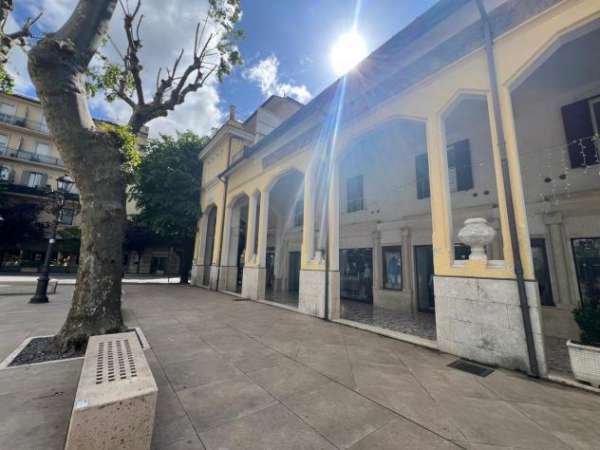 Foto Ufficio - Fiuggi . Rif.: Cod. rif 3283890ACU