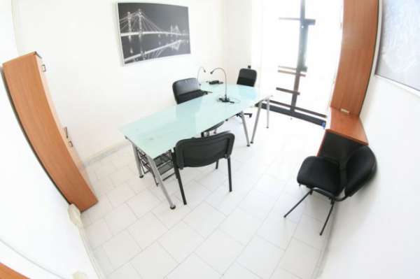 Foto Ufficio arredato all inclusive