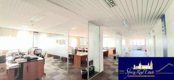 Foto Ufficio Direzionale  730 mq. a Milano