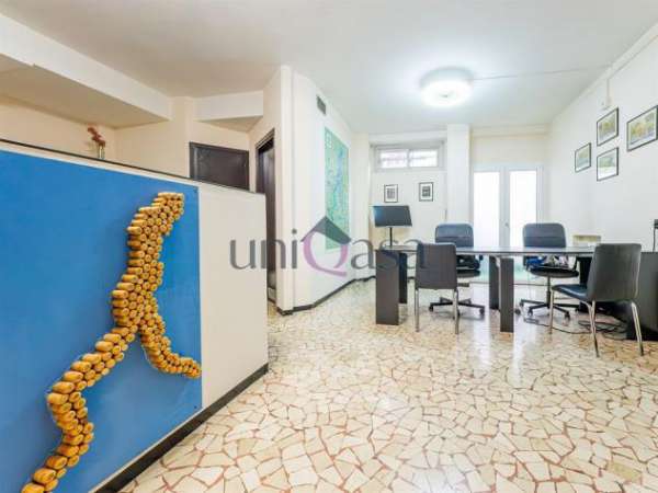 Foto Ufficio in affitto � 75 mq � Centro Lecco, zona Stazione