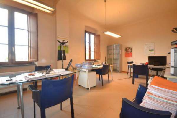 Foto Ufficio in affitto a Arancio - Lucca 115 mq  Rif: 1340095