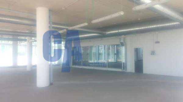 Foto Ufficio in affitto a Assago - 1 locale 200mq