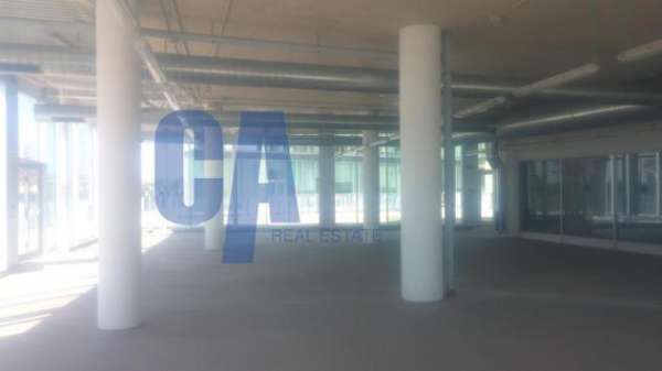 Foto Ufficio in affitto a Assago - 1 locale 618mq