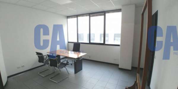 Foto Ufficio in Affitto a Brugherio