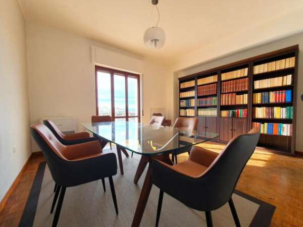 Foto Ufficio in affitto a Catanzaro