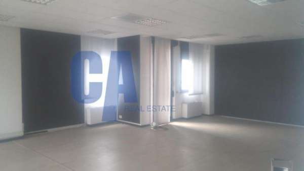 Foto Ufficio in affitto a Cinisello Balsamo - 1 locale 336mq