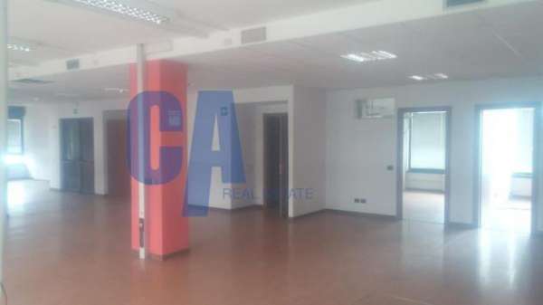 Foto Ufficio in affitto a Cinisello Balsamo - 1 locale 656mq