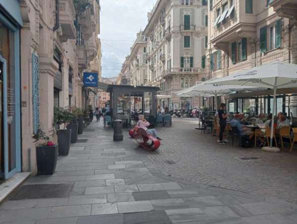 Foto Ufficio in affitto a Genova