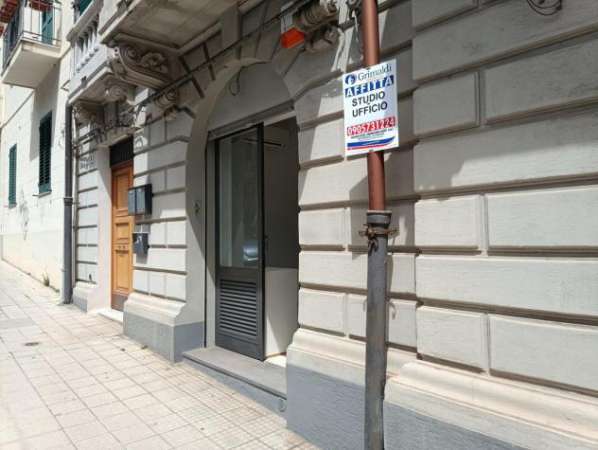 Foto Ufficio in affitto a Messina - 1 locale 25mq