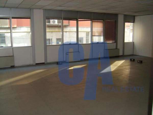 Foto Ufficio in affitto a Milano - 1 locale 570mq