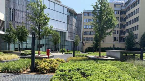 Foto Ufficio in affitto a Milano - 6 locali 610mq