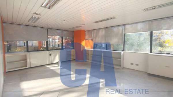 Foto Ufficio in Affitto a Milano