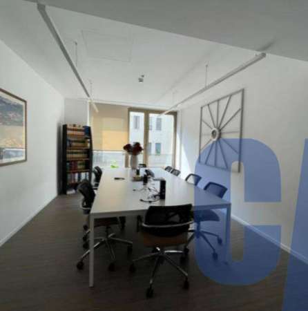 Foto Ufficio in Affitto a Milano