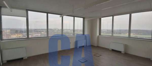 Foto Ufficio in Affitto a Milano