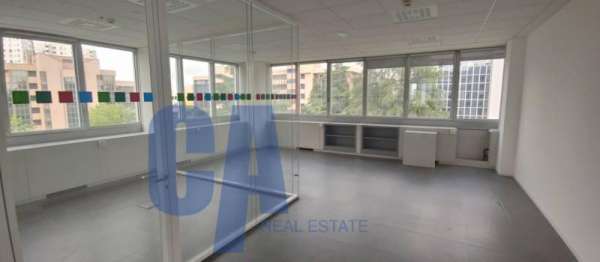 Foto Ufficio in Affitto a Milano