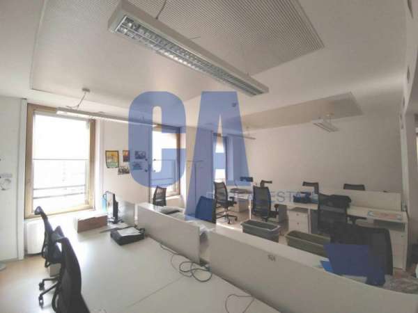 Foto Ufficio in Affitto a Milano