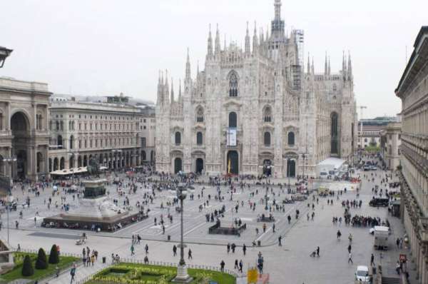 Foto Ufficio in Affitto a Milano Duomo