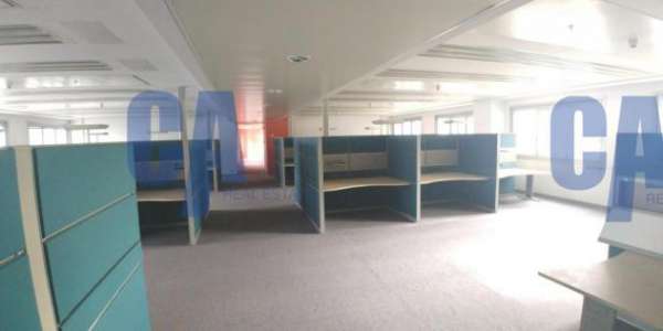 Foto Ufficio in affitto a Monza - 1 locale 1735mq