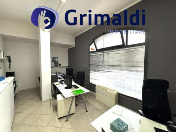 Foto Ufficio in affitto a Napoli