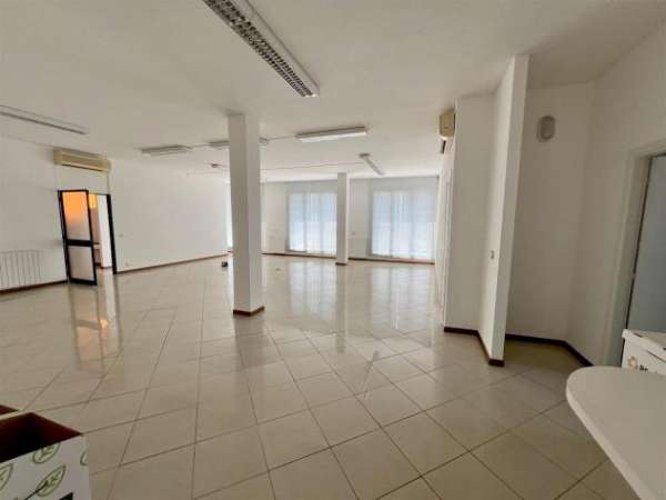 Foto Ufficio in affitto a Ospedaletto - Pisa 335 mq  Rif: 1252431
