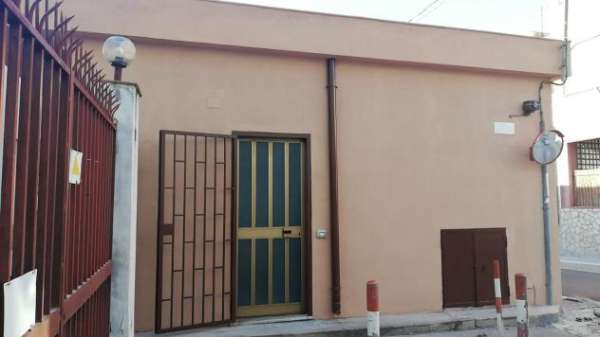 Foto Ufficio in affitto a Palermo - 1 locale 25mq