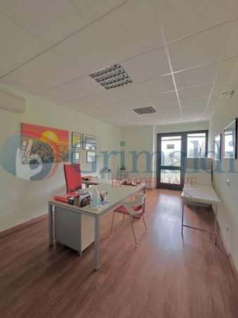 Foto Ufficio in affitto a Perugia - 3 locali 90mq