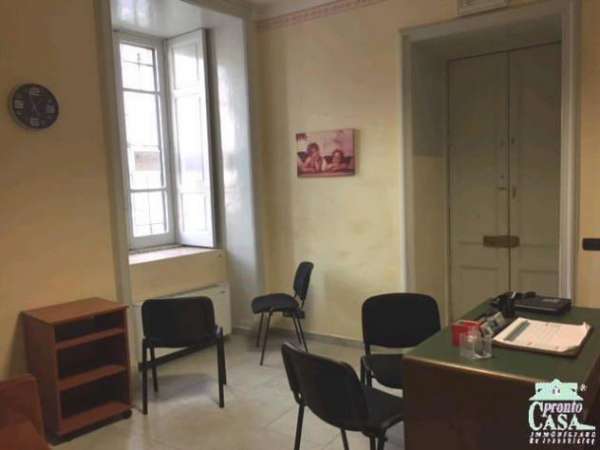 Foto Ufficio in affitto a Ragusa - 3 locali 60mq