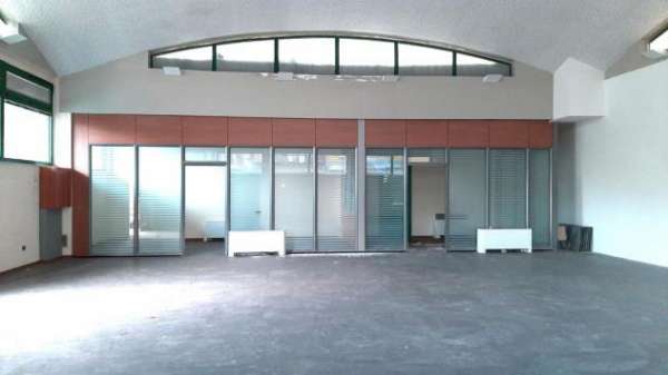 Foto Ufficio in affitto a San Concordio Contrada - Lucca 350 mq  Rif: 1049801