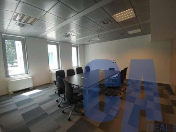 Foto Ufficio in affitto a San Donato Milanese - 1 locale 4258mq