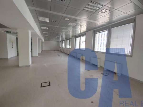Foto Ufficio in Affitto a San Donato Milanese