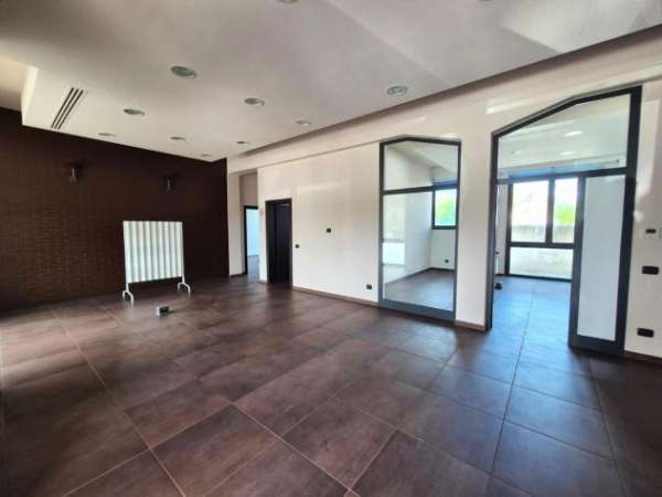 Foto Ufficio in affitto a Santa Croce sull'Arno 139 mq  Rif: 1325037