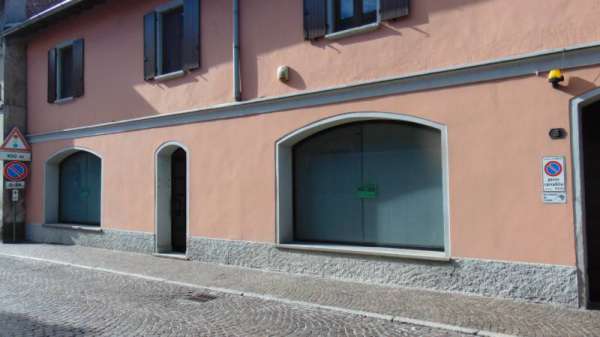Foto Ufficio in Affitto a Turbigo Turbigo - Centro