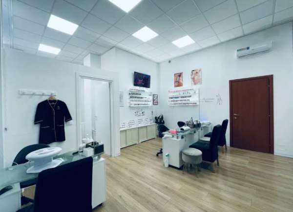 Foto Vendo attivit  centro estetico a Seregno