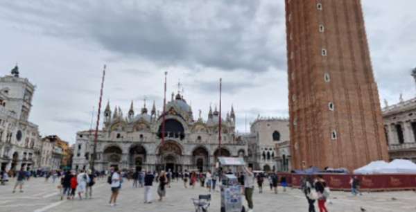 Foto VENEZIA - GRAZIOSO QUADRILOCALE DI PREGIO DI 90 MQ