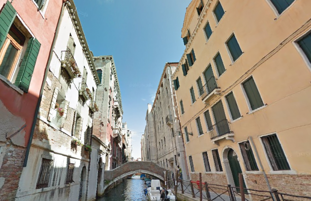 Foto VENEZIA - SPLENDIDO BILOCALE DI 45 MQ