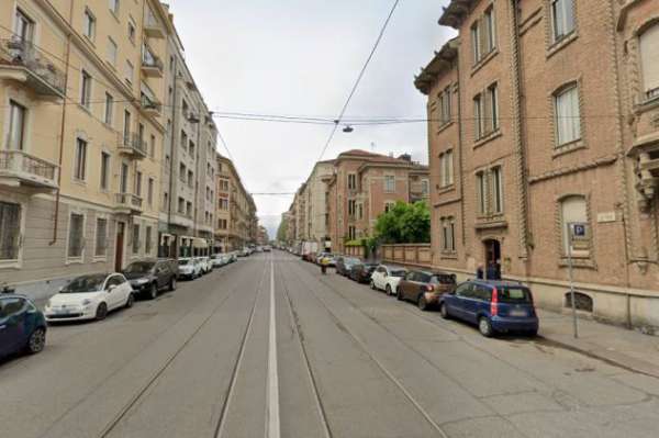 Foto VIA CIBRARIO DECOROSO TRILOCALE RISTRUTTURATO