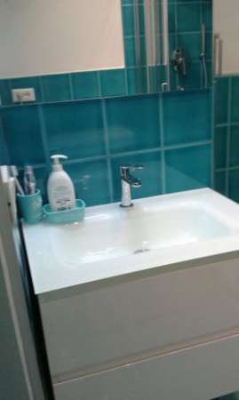 Foto VIA DELLA ROCCA MONOLOCALE : 550 euro