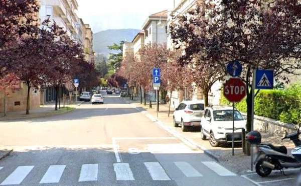 Foto Via Grazioli - Intera stanza matrimoniale di 30 mq