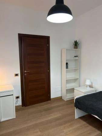 Foto Via Mantova 24 - Stanza 184